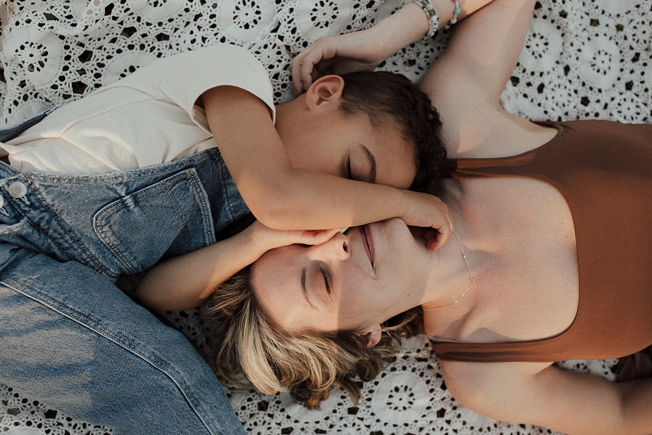 Mom and son photos at Kemp Park